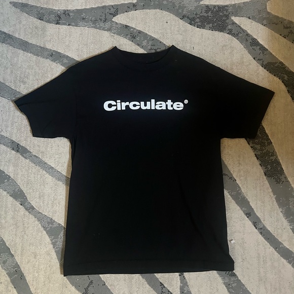 Circulate T-Shirt - Picture 2 of 6